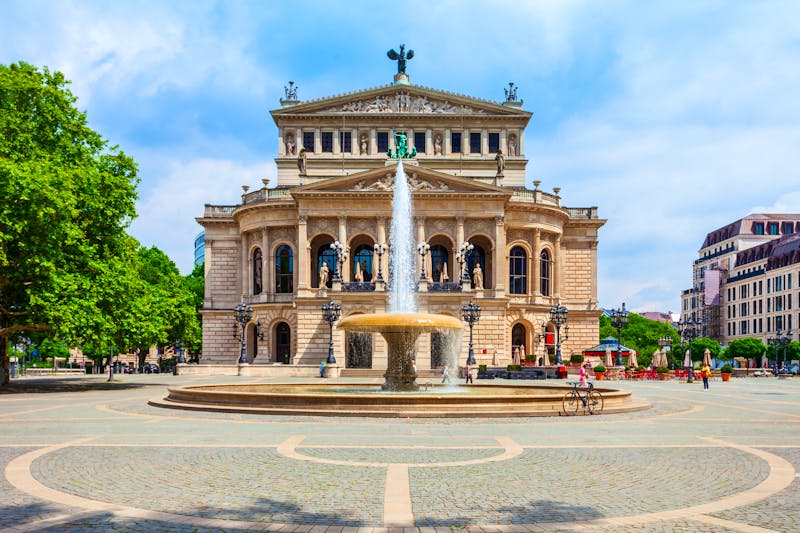 Alte Oper in Frankfurt am Main - ©saiko3p - stock.adobe.com