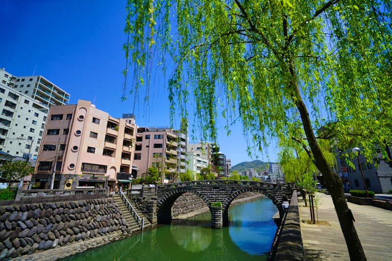 Blick auf die Megane Brücke in Nagasaki - ©kuri2000 - stock.adobe.com