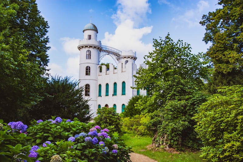 Berlin - Schloss auf der Pfauninsel im Wannsee - &copy;Julia - stock.adobe.com
