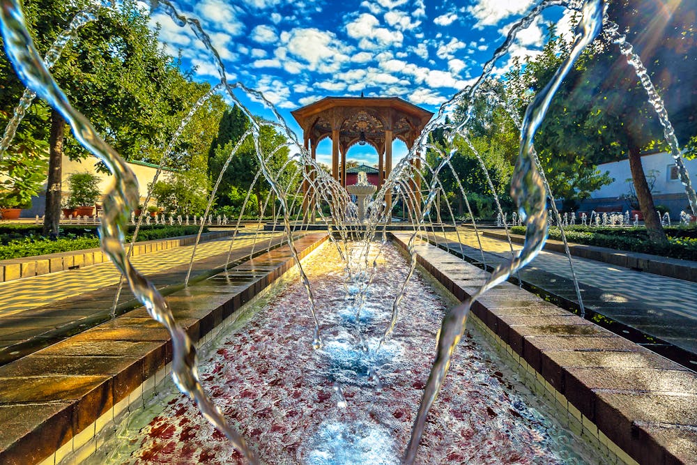 Gärten der Welt in Berlin - Orientalisch-Islamischer Garten &ndash; &copy; Francesco Valenti - adobestock.com