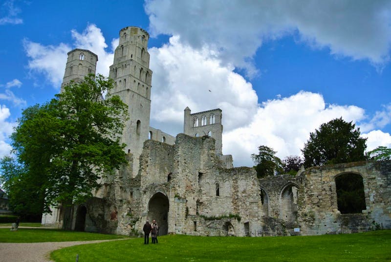 Ruine der Abtei von Jumieges in der Normandie - Frankreich - ©Gerd Przybyla für Eberhardt TRAVEL GmbH
