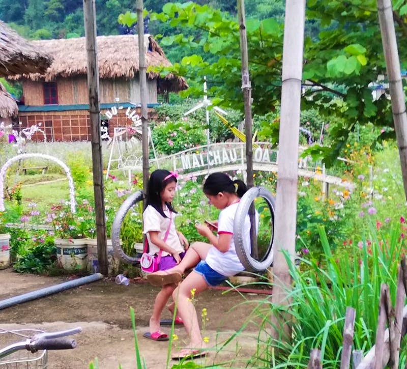 Kinder in Mai Chau - Nordvietnam - ©Elena Hinz - Eberhardt TRAVEL