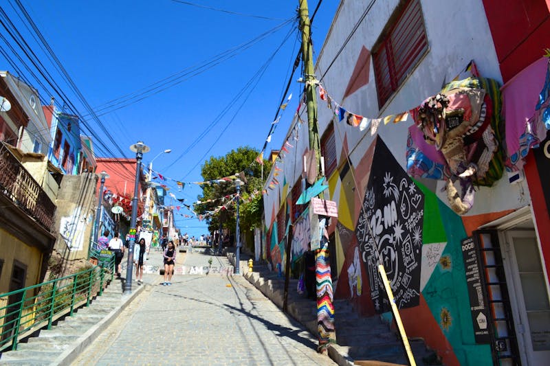 Auf den Hügeln von Valparaiso - ©Andreas Wolfsteller - Eberhardt TRAVEL