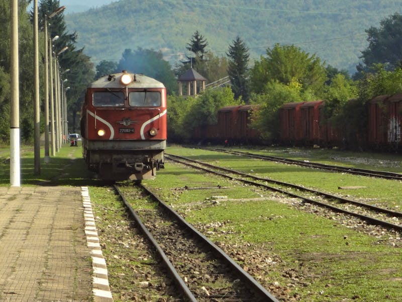 Die Schmalspurbahn  - ©Elisabeth Fox-Maerki