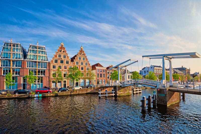 Zugbrücke in Haarlem - ©2017 Dmitry Rukhlenko - stock.adobe.com