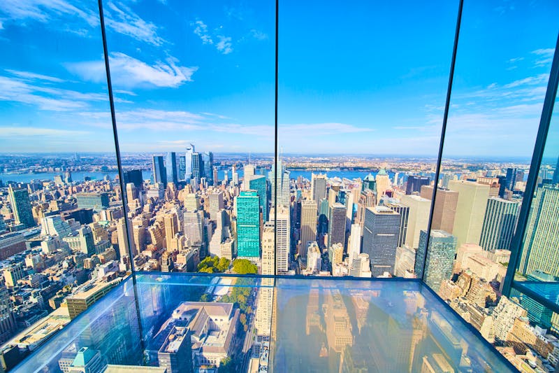 Auffahrt zum SUMMIT One Vanderbilt Wolkenkratzer in New York - ©Nick - stock.adobe.com