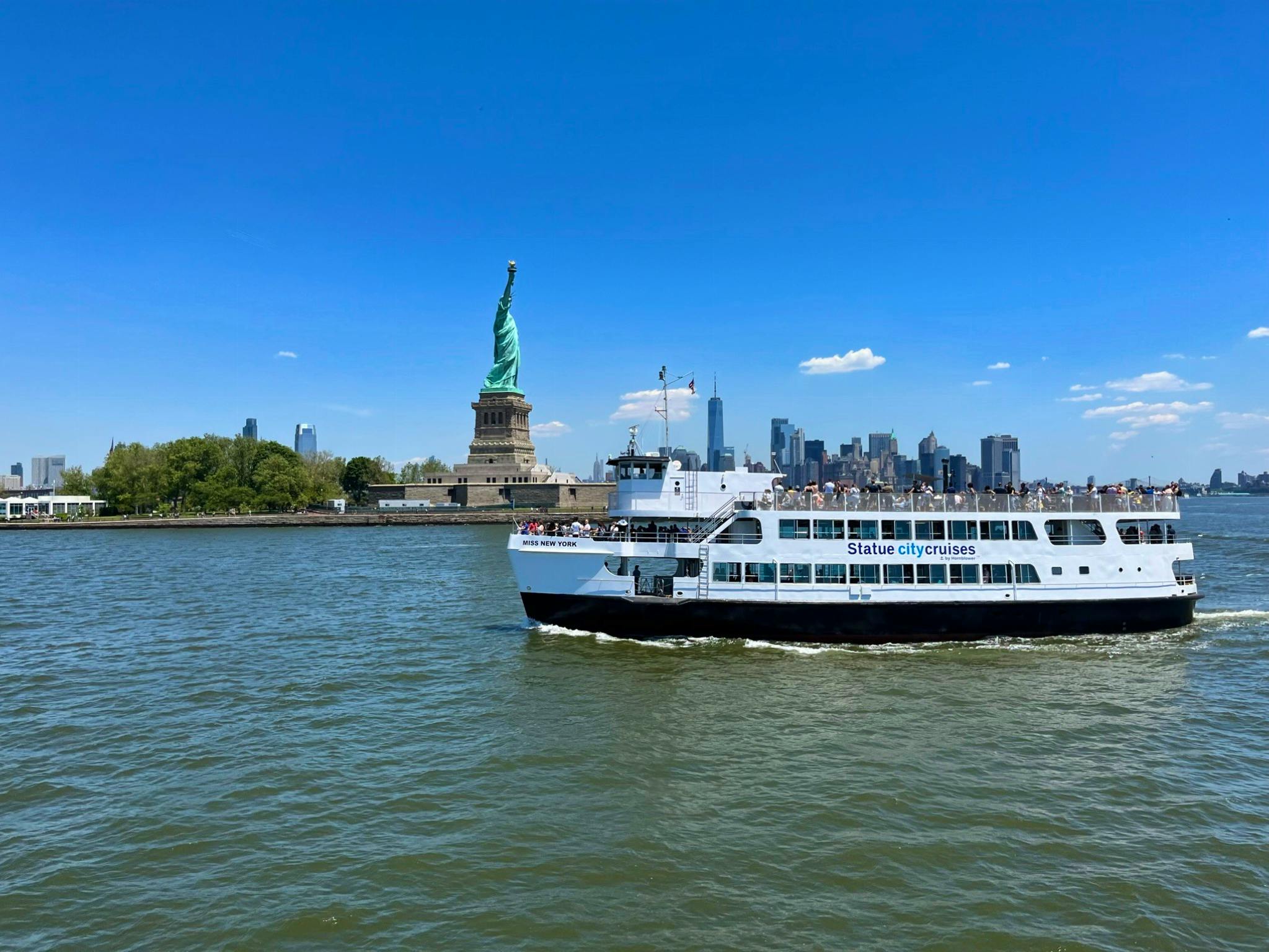 Schifffahrt nach Ellis Island - &copy;Madlena Voigt - Eberhardt TRAVEL
