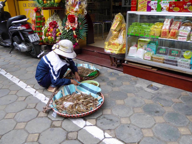 In den Straßen von Hanoi - ©Sabine Letzybyll - Eberhardt TRAVEL