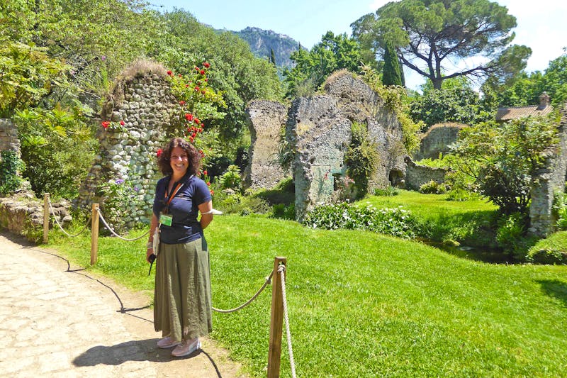 Führung im Ninfa-Garten bei Cisterna di Latina - ©Gabriele Sauer - Eberhardt TRAVEL