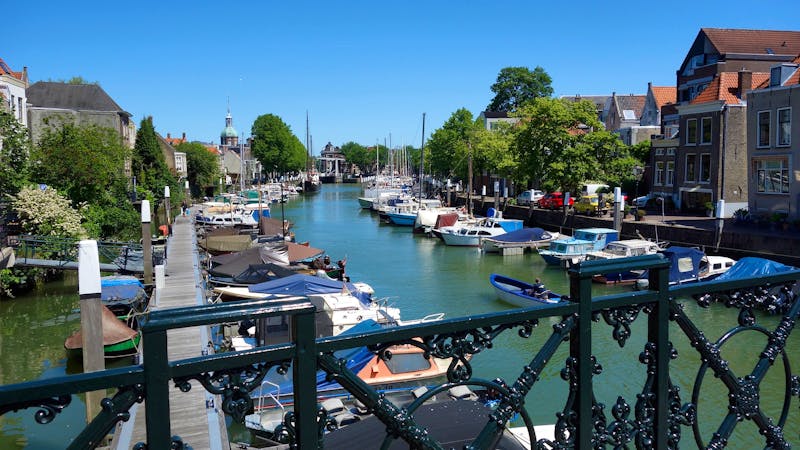 Binnenhafen in Dordrecht - Niederlande - ©Bild von Aline Dassel auf Pixabay