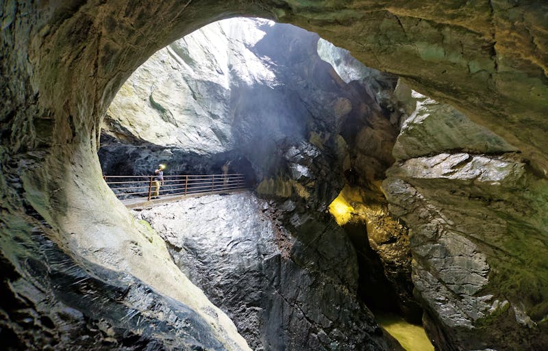 Trümmelbachfälle in der Schweiz - ©AaronPlayStation - stock.adobe.com