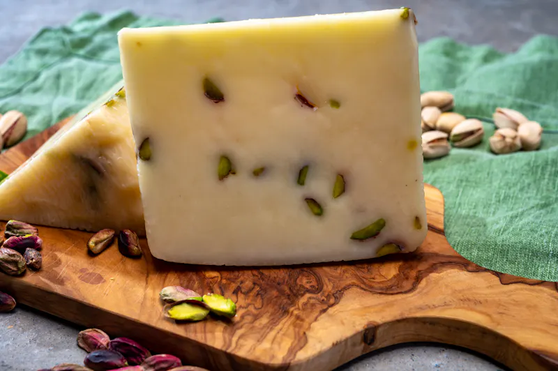 Bio-Pecorino  - &copy;barmalini - stock.adobe.com