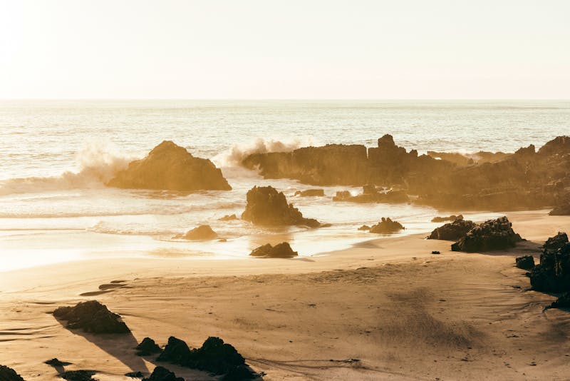 Iquique - Abendstimmung am Strand - &copy;mark rammers.EyeEm - stock.adobe