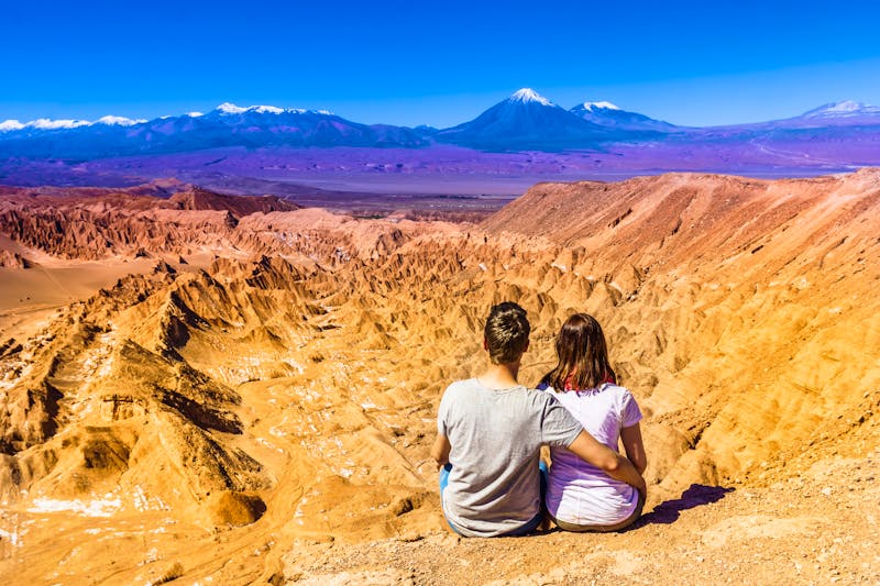 San Pedro de Atacama - Death valley  und Vulkan Licanbur - ©streetflash - stock.adobe.com