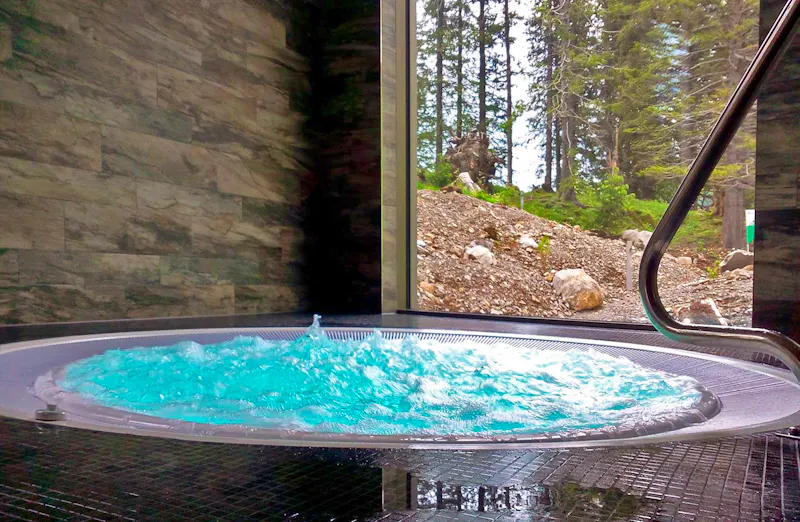 Whirlpool im Säntis-Hotel auf der Schwägalp - &copy;Gisela Gerlach - Eberhardt TRAVEL