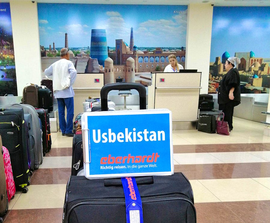 Am Flughafen von Taschkent – © Andrej Kulikov - Eberhardt TRAVEL