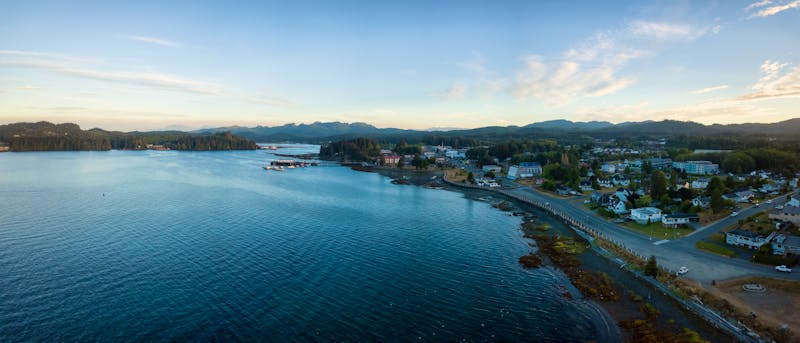 Panoramaluftaufnahme von Port Hardy  - ©edb3_16 - stock.adobe.com