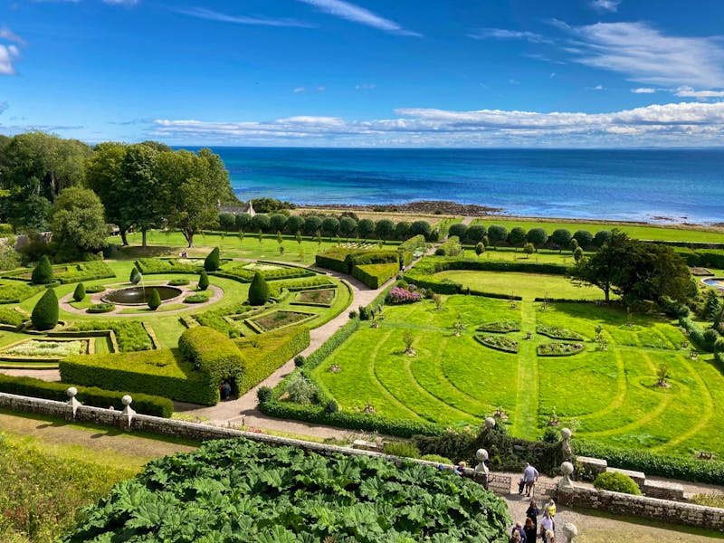 Garten am Dunrobin Castle - ©Andreas Wolfsteller - Eberhardt TRAVEL