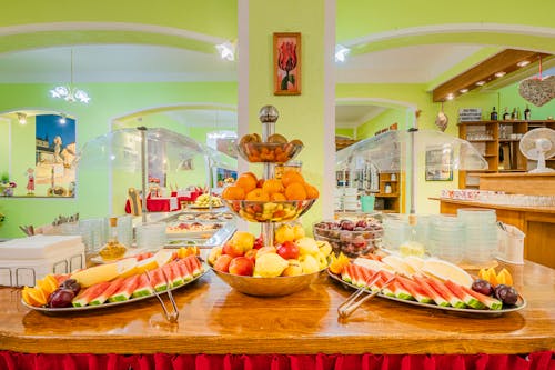 Franzensbad - Kurhaus Erika - Buffet im Restaurant &ndash; &copy; Kurhaus Erika Franzensbad