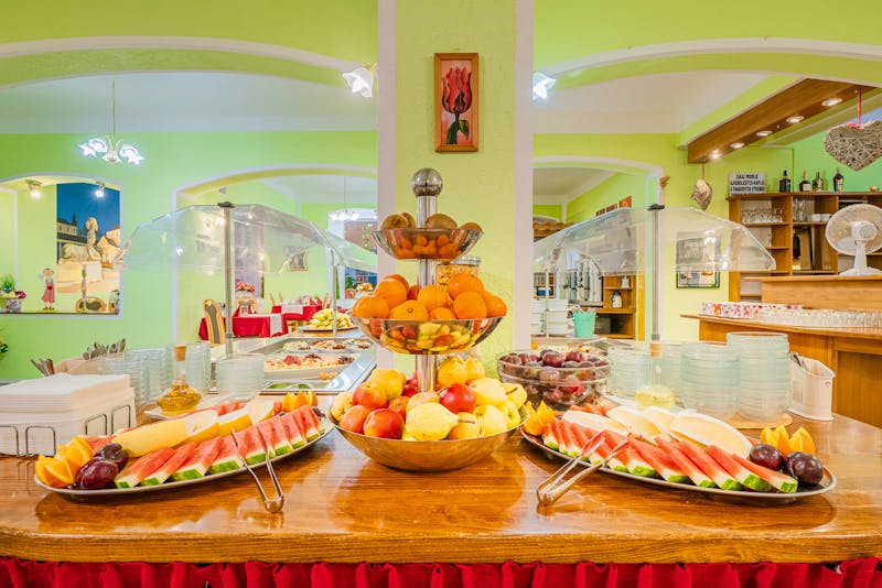 Franzensbad - Kurhaus Erika - Buffet im Restaurant – ©Kurhaus Erika Franzensbad