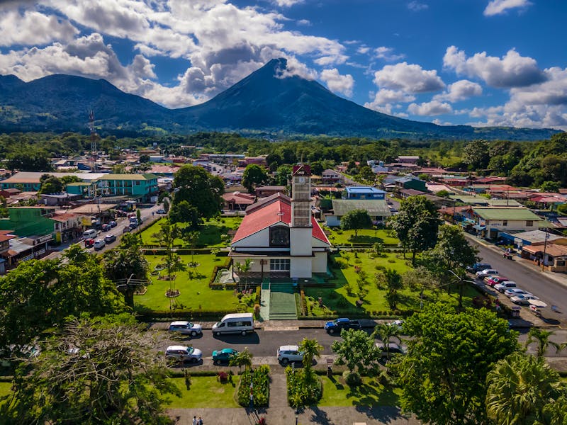 Luftaufnahme von La Fortuna  - ©Gian - stock.adobe.com