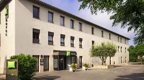 ibis Styles Carcassonne Cite - Gebäude – © ibis Styles Carcassonne La Cité