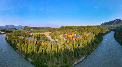 Denali Grizzly Bear Resort in Alaska – © Denali Grizzly Bear Resort