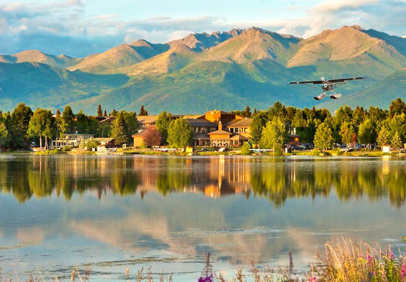 The Lakefront Anchorage Hotel - ©The Lakefront Anchorage