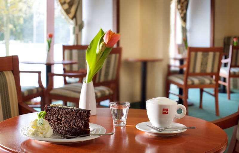 Franzensbad - Savoy Spa & Medical Hotel - Lobby Bar  – ©Savoy Spa & Medical Hotel Franzensbad