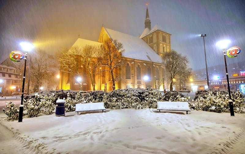 Dom von Kolberg am Abend im Winter - &copy;Idea Spa
