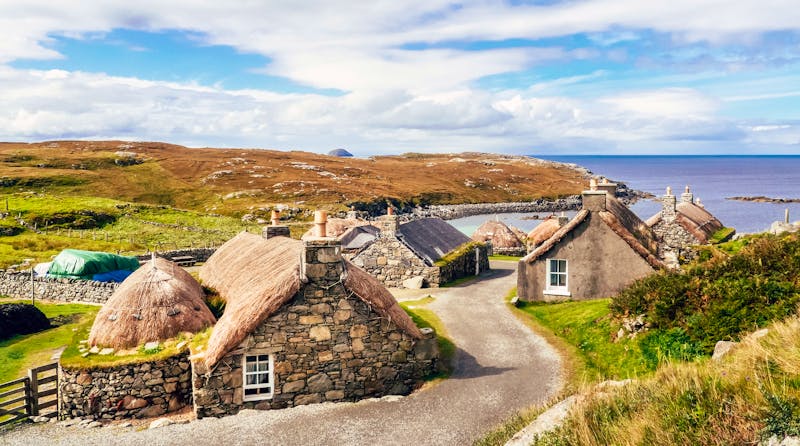 Garenin Blackhouse Village, Isle of Lewis - ©Manel Vinuesa - stock.adobe.com