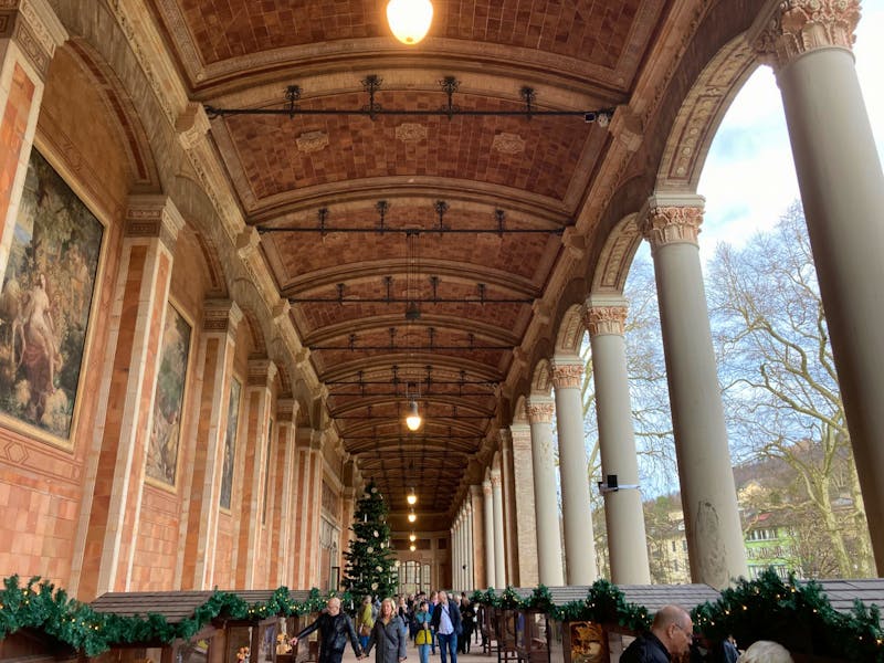 Kurort Baden-Baden – Trinkhalle zur Weihnachtszeit - ©Andreas Wolfsteller - Eberhardt TRAVEL