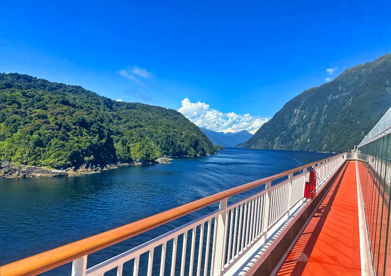 Kreuzfahrt im Fiordland-Nationalpark - ©Sabine Letzybyll - Eberhardt TRAVEL