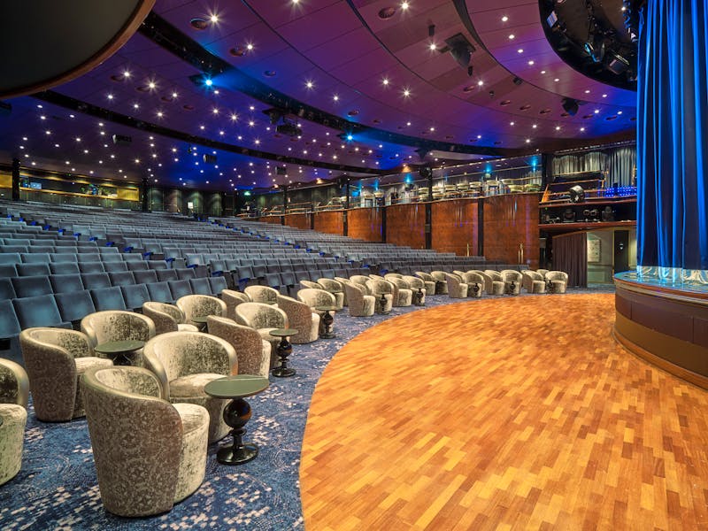 Stardust Theater auf der Norwegian Spirit - ©NCL - Norwegian Cruise Line