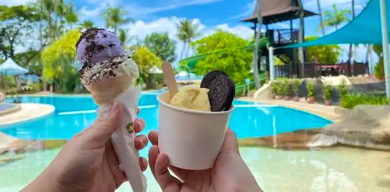 Poolbar Shangri-La Rasa Ria, Kota Kinabalu - ©Shangri-La Rasa Ria, Kota Kinabalu