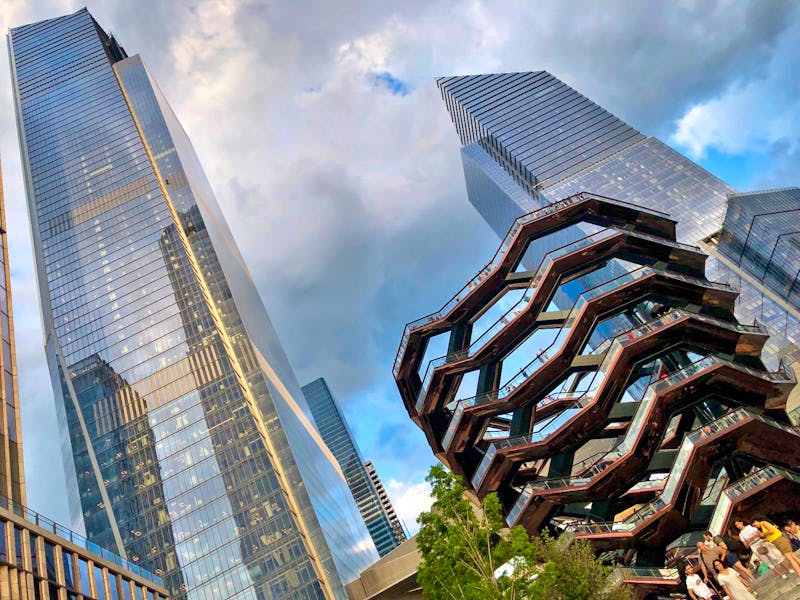 Gebäude-Skulptur Vessel im Stadtteil Hudson Yards - ©Sabine Letzybyll - Eberhardt TRAVEL