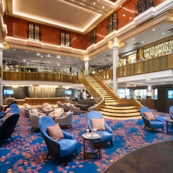 Atrium auf dem Kreuzfahrtschiff Norwegian Spirit – © NCL - Norwegian Cruise Line