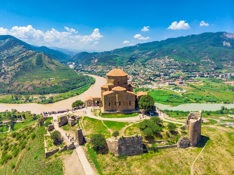 Djvari Kirche vor der Stadt Mzcheta in Georgien - ©kosmos111 - stock.adobe.com