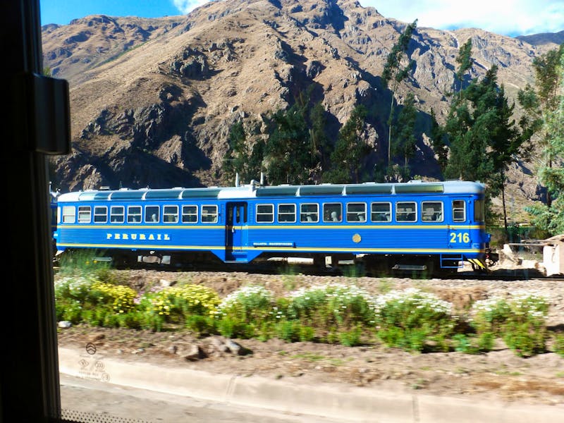 Zugfahrt zwischen Ollantaytambo und Aguas Calientes - ©Mandy Lehmann - Eberhardt TRAVEL