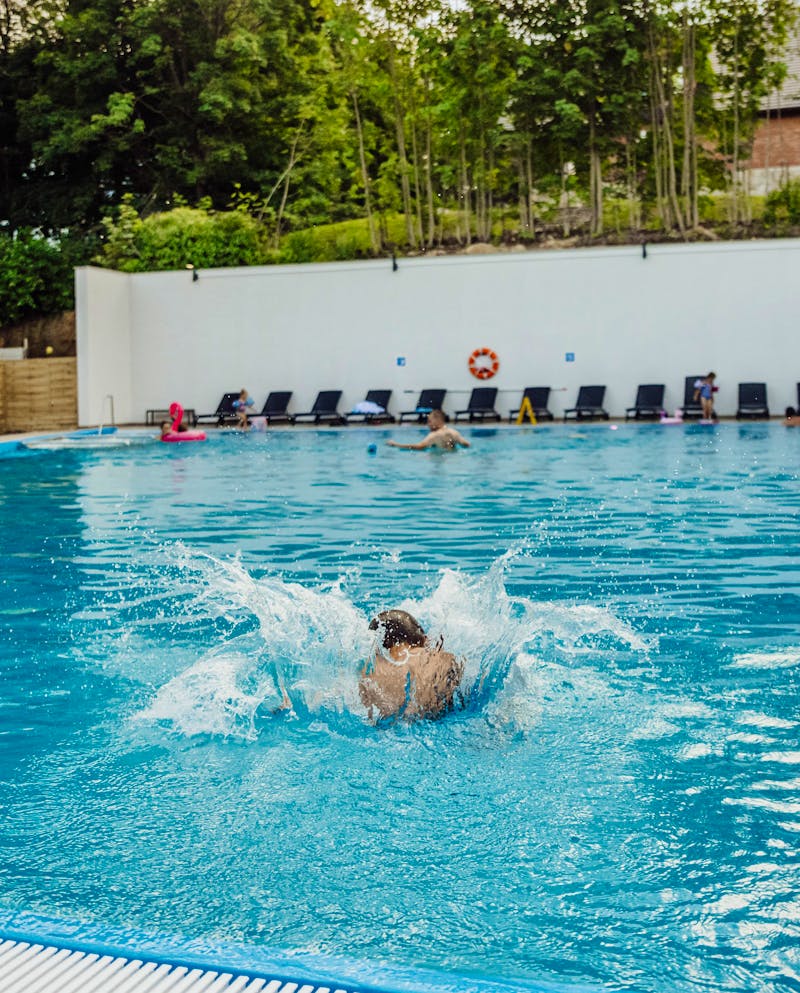 Elements Hotel & Spa in Bad Flinsberg - Außenpool  – ©MARCIN KAZMIERUK