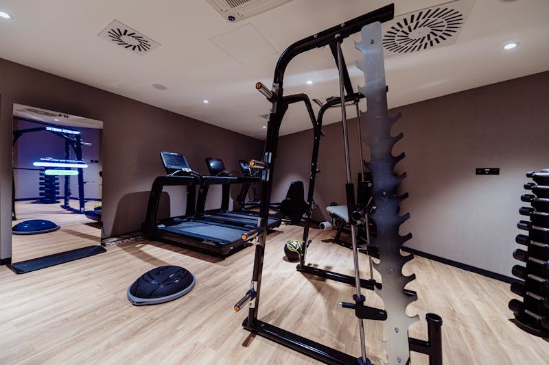 Elements Hotel & Spa in Bad Flinsberg - Fitnessraum  – ©MARCIN KAZMIERUK