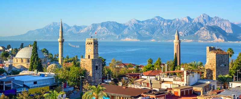 Panoramablick auf die Altstadt von Antyla  - ©Boris Stroujko - stock.adobe.com