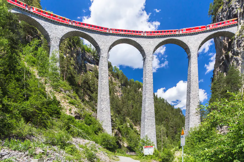Landwasser Viadukt bei Filisur - Rhätische Bahn - &copy;Federica Violin - stock.adobe.com
