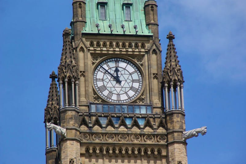 Uhrturm am Parlamentsgebäude in Ottawa - ©Susanne Schirmann - Eberhardt TRAVEL