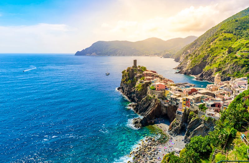 Vernazza - Cinque Terre Nationalpark - ©Simon Dannhauer - stock.adobe.com