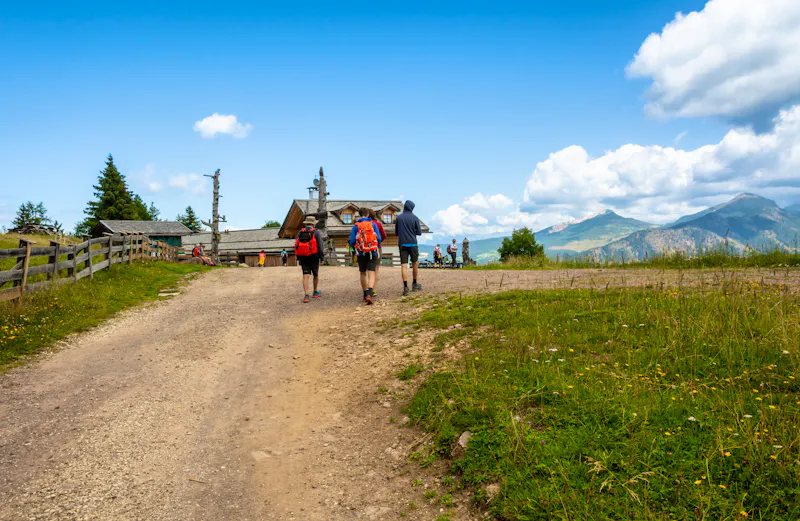 Wanderung im Naturpark Trudner Horn - &copy;lorenza_panizza - stock.adobe.com
