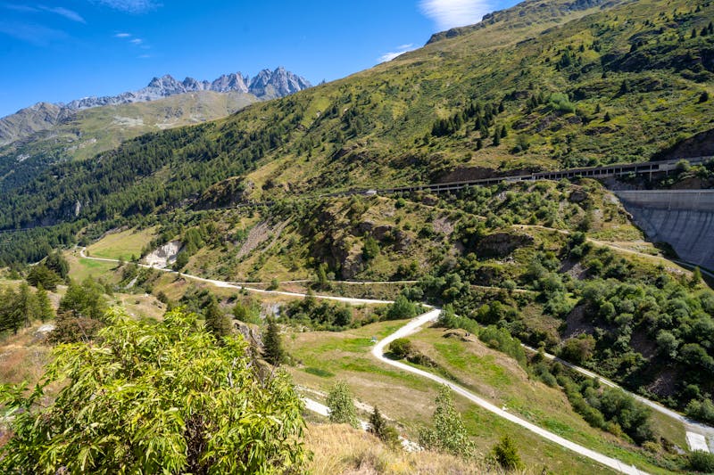 Großer Sankt Bernhard im Wallis - &copy;Volker Loche - stock.adobe.com