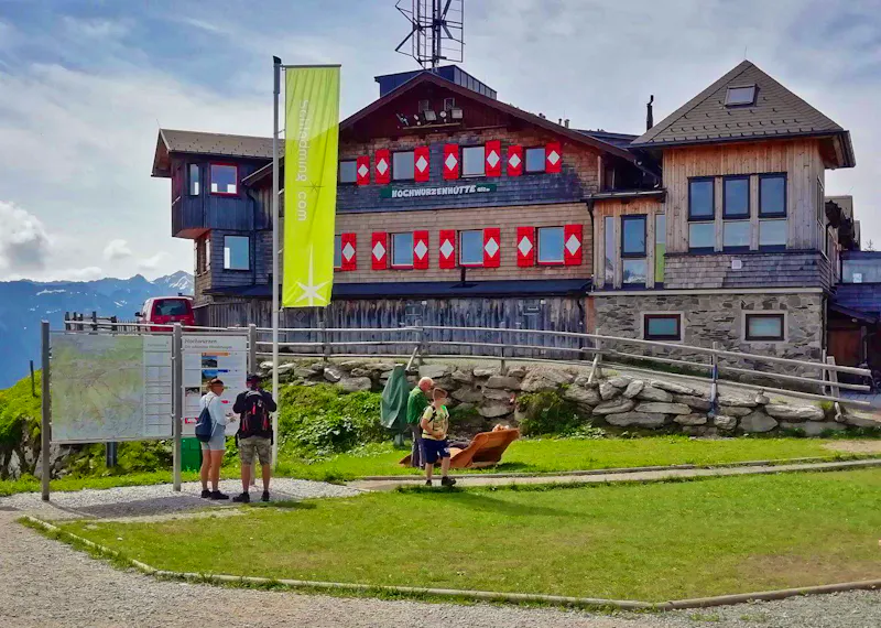 Hochwurzenhütte auf dem Gipfel des Hochwurzen - &copy;Martina Pötschke - Eberhardt TRAVEL