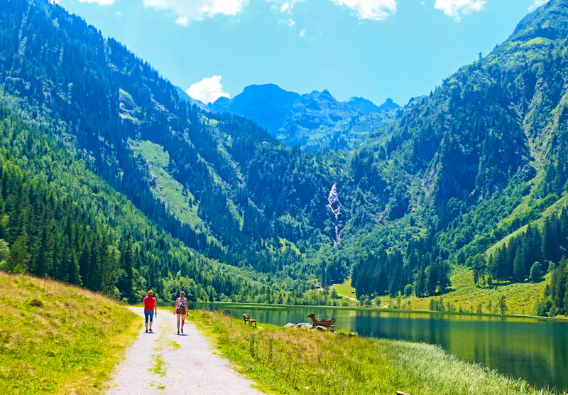 Wanderung am Steirischen Bodensee - &copy;cagala - stock.adobe.com