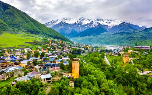 Mestia in Swanetien  &ndash; &copy; Leonid Andronov - stock.adobe.com